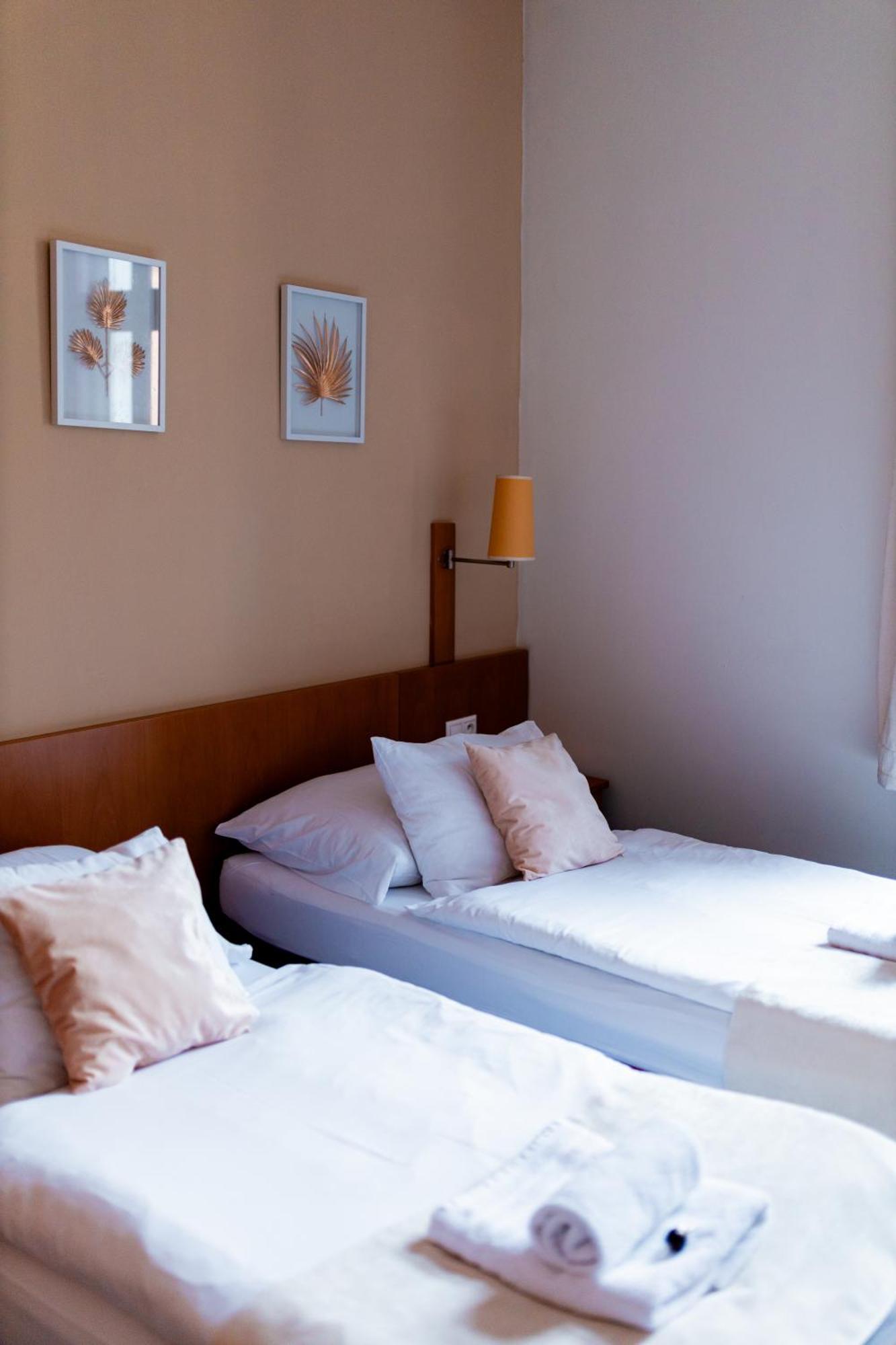 Hotel Apollon Litoměřice Εξωτερικό φωτογραφία